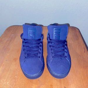 Puma suede and leather sneakers!